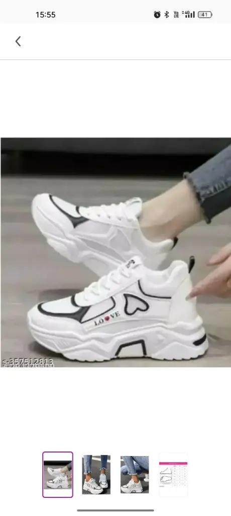 Sports shoe